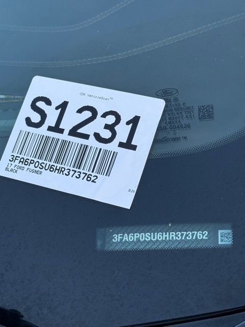 Used 2017 Ford Fusion Energi Platinum image 35