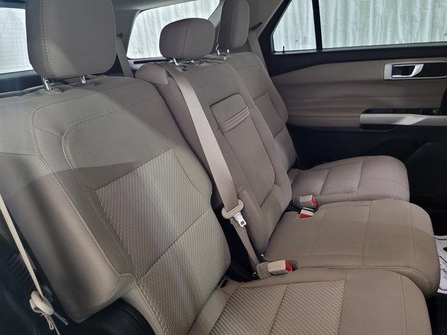 Used 2022 Ford Explorer XLT image 56