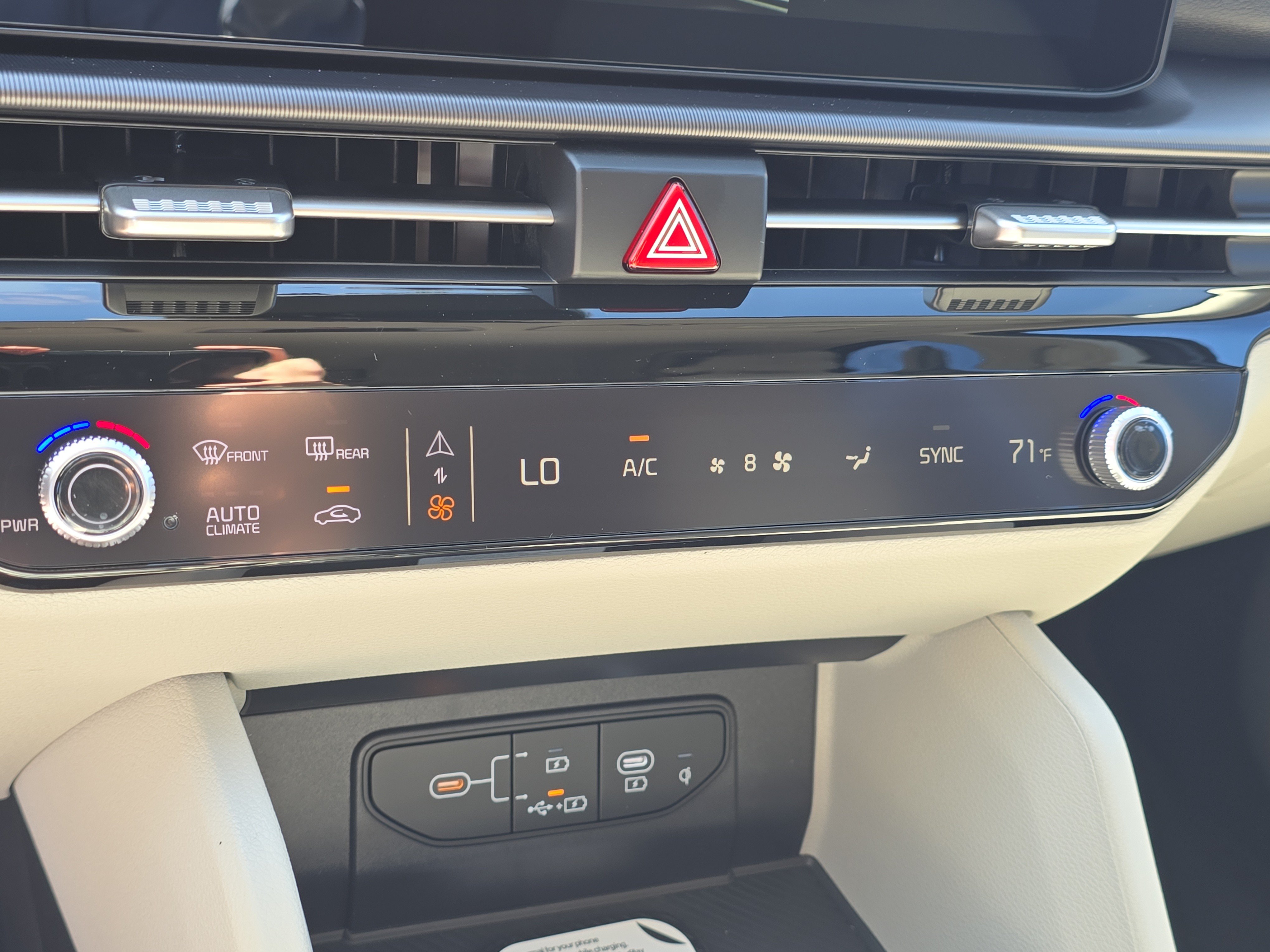 New 2027 Kia Sportage EX FWD image 25