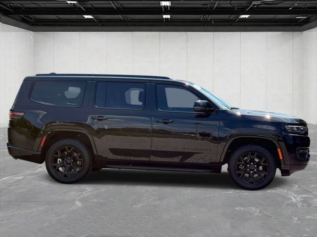 Certified 2024 Jeep Wagoneer Series II AWD/4WD image 5
