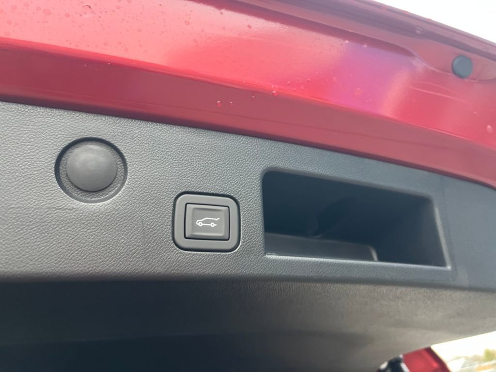 New 2026 Chevrolet Equinox LT image 23