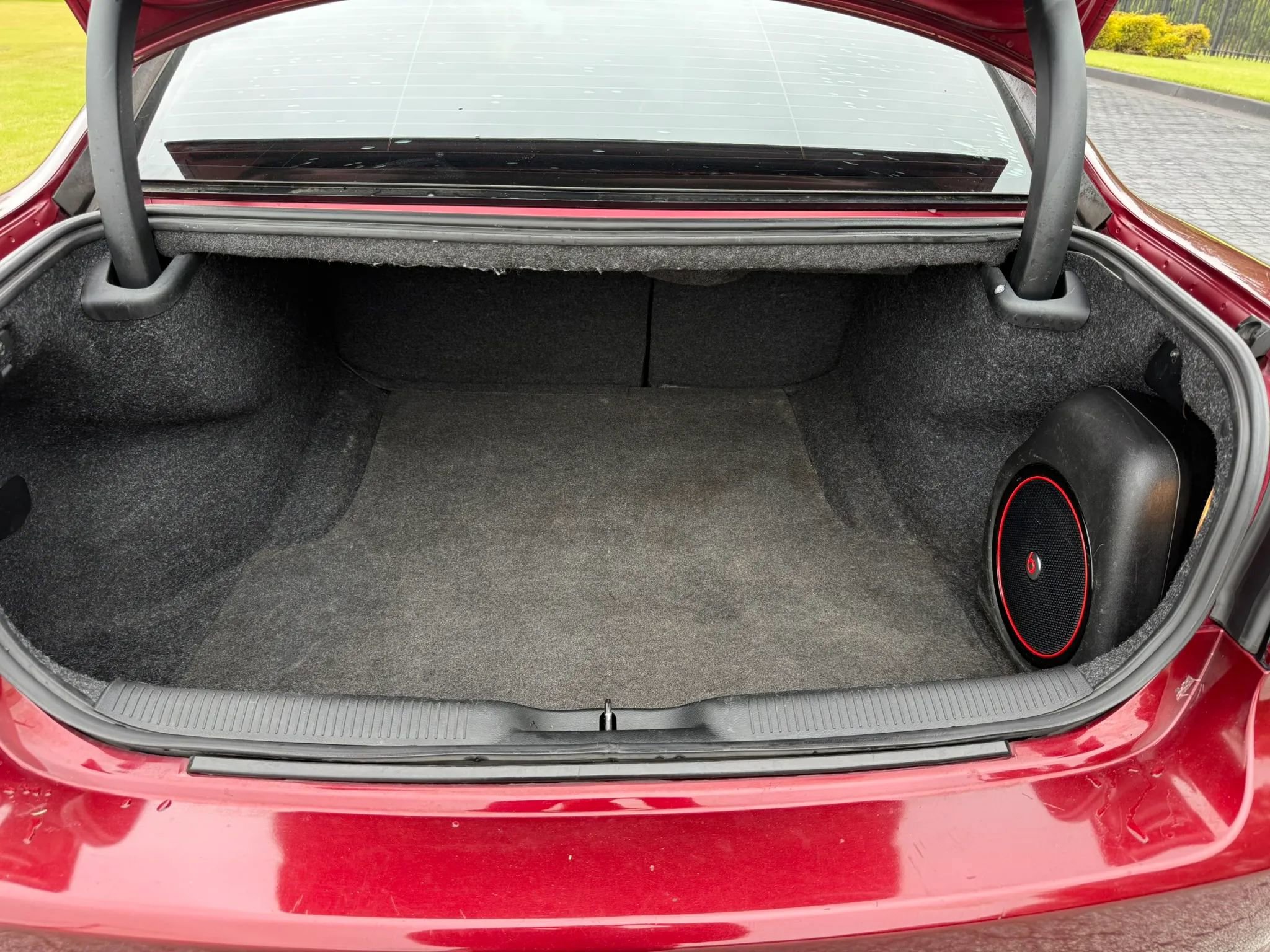 Used 2018 Dodge Charger R/T w/ Beats Audio Group RWD image 14