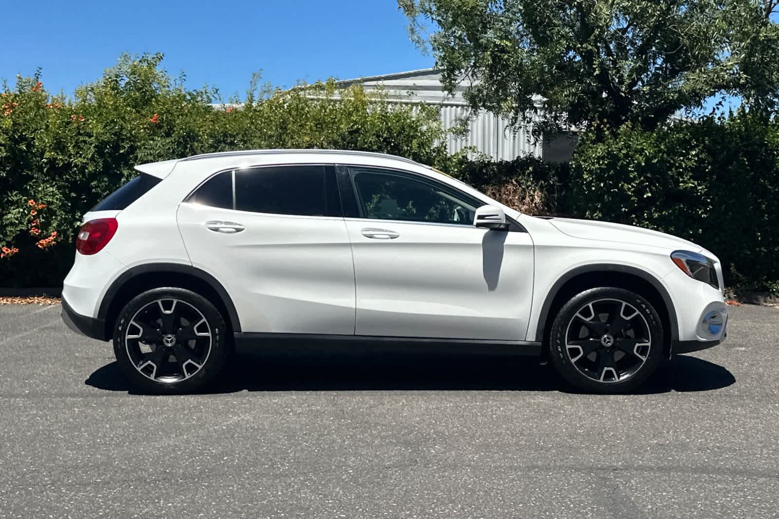 Used 2019 Mercedes-Benz GLA 250 image 2