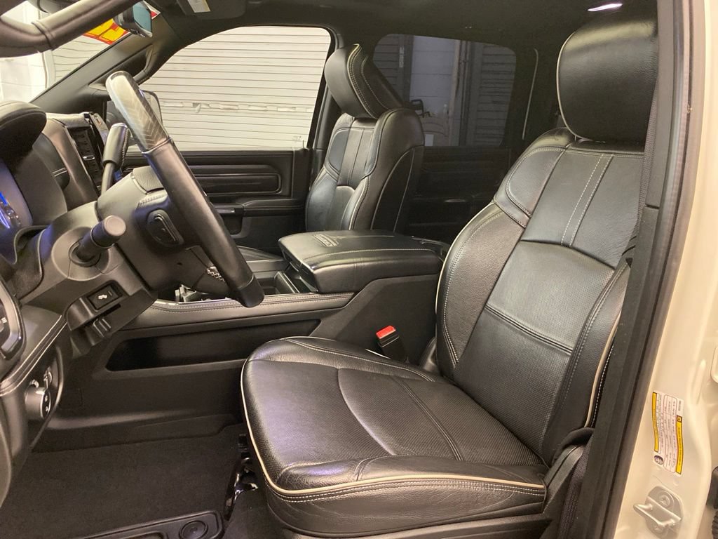 Used 2022 RAM 3500 Limited AWD/4WD image 31