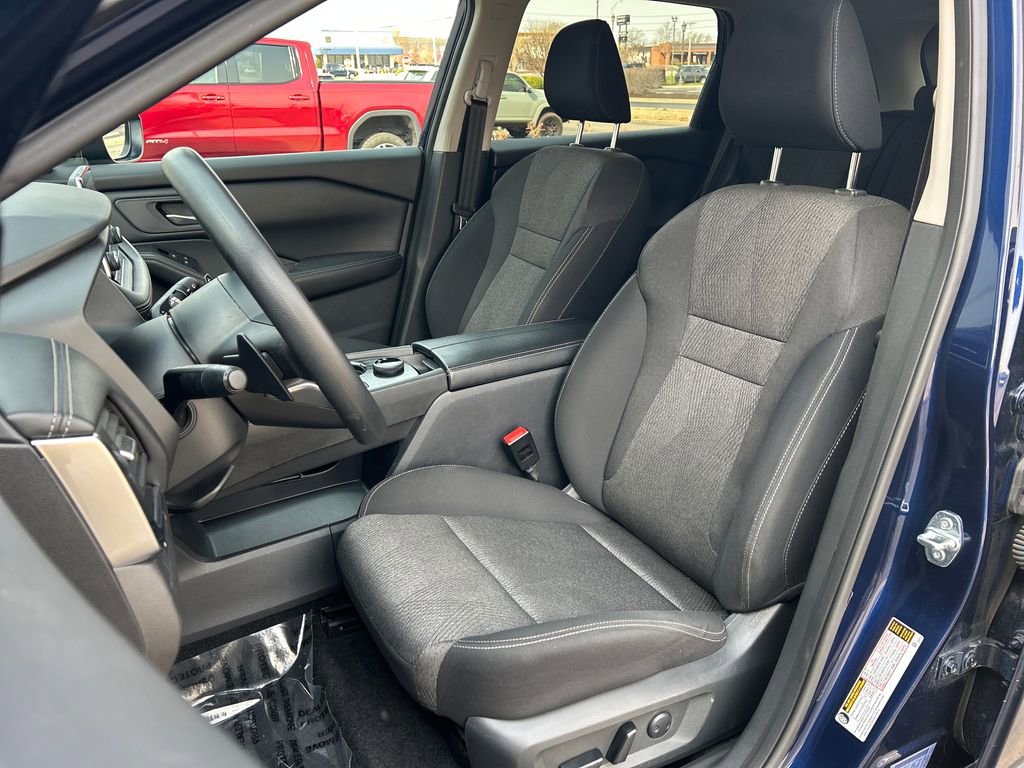 Used 2024 Nissan Rogue SV image 13