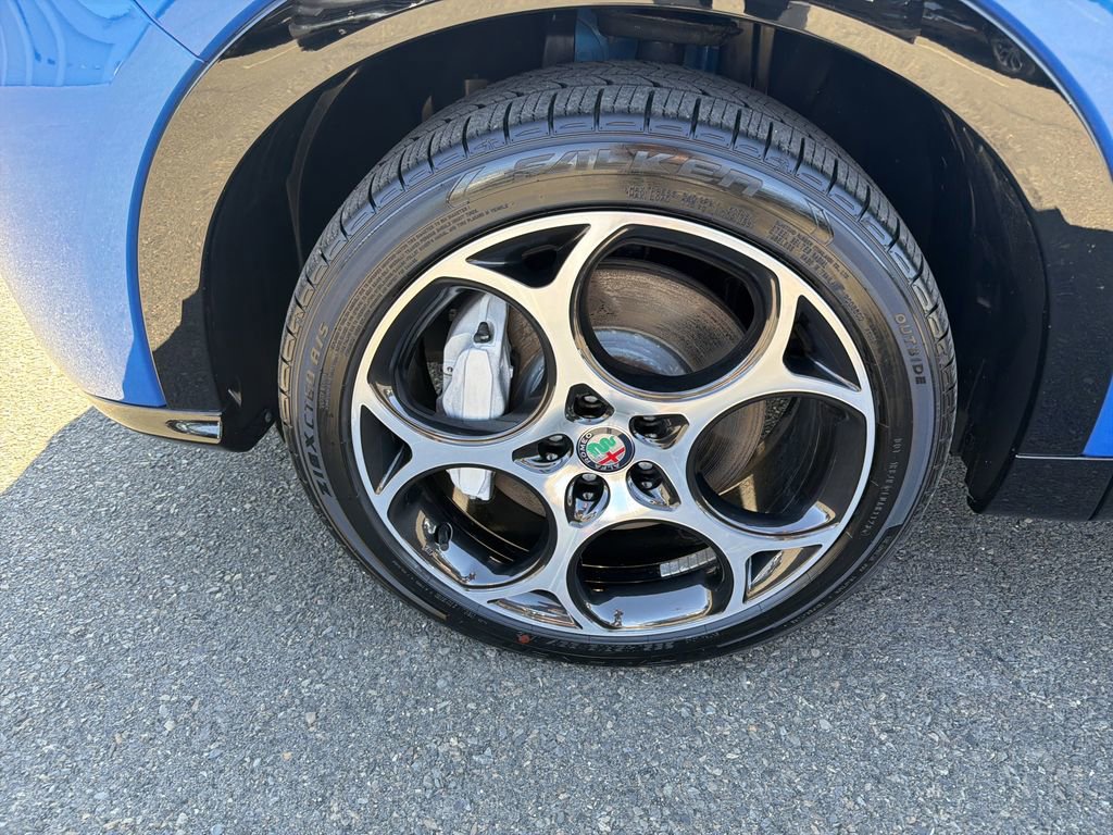 Used 2024 Alfa Romeo Tonale Ti image 30