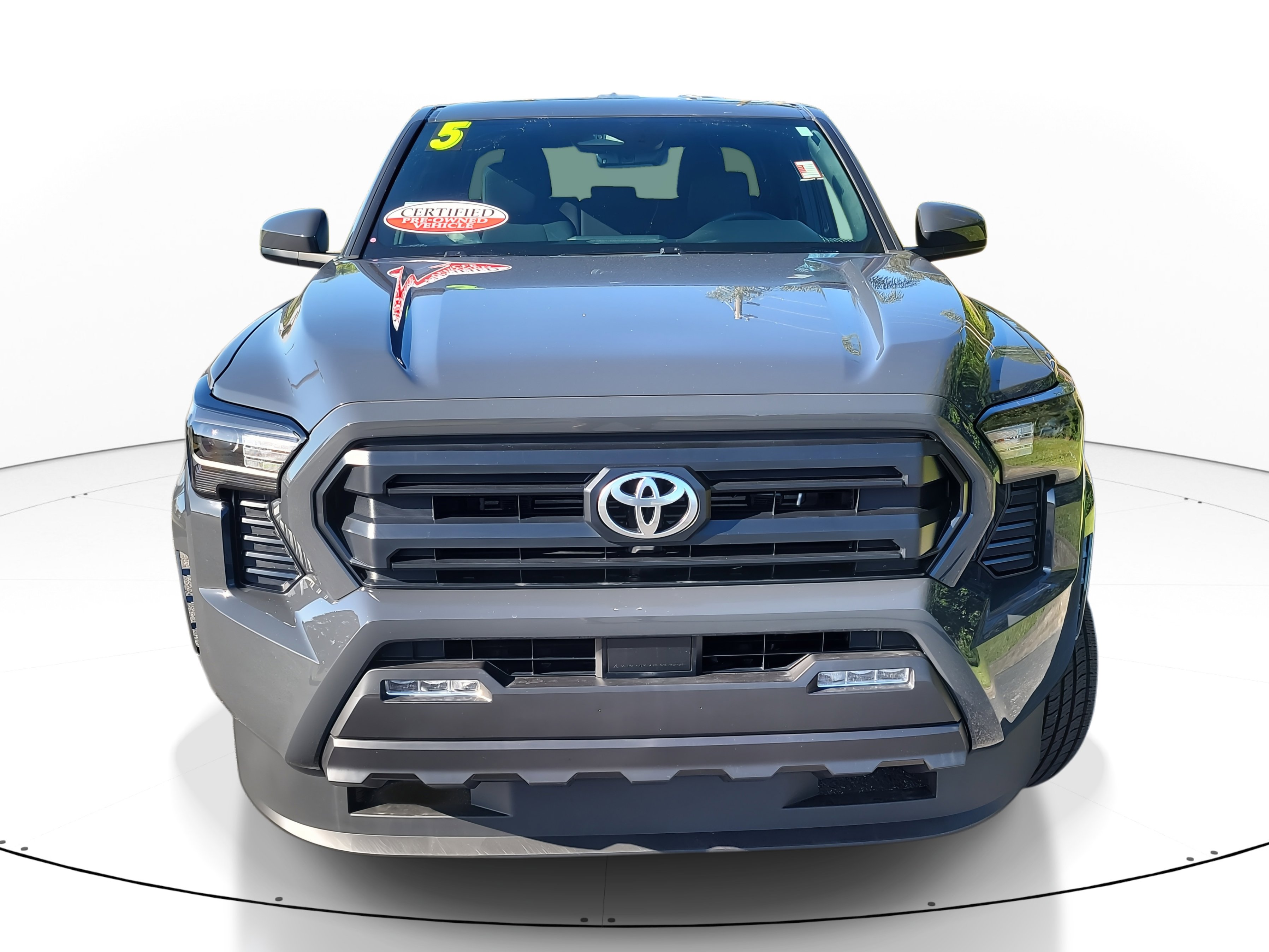 Certified 2025 Toyota Tacoma SR5 image 2