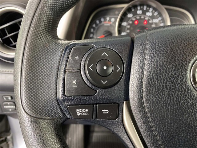 Used 2015 Toyota RAV4 XLE image 16