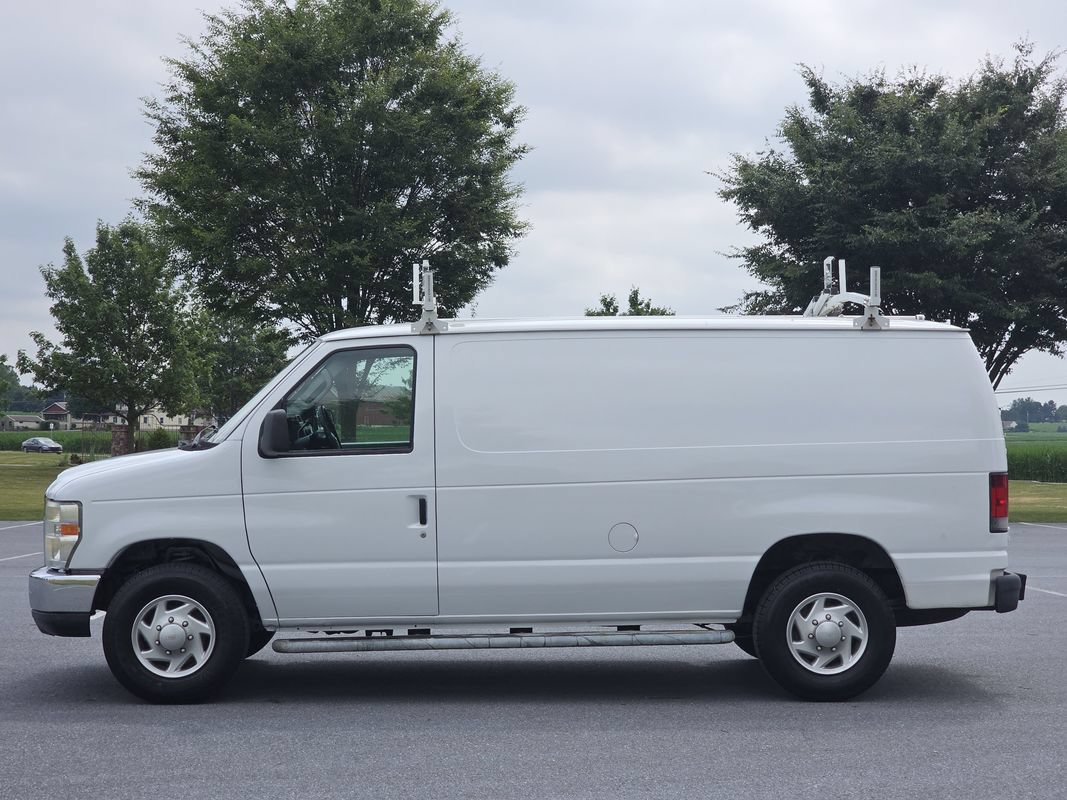 Used 2009 Ford E-250 and Econoline 250 RWD image 5