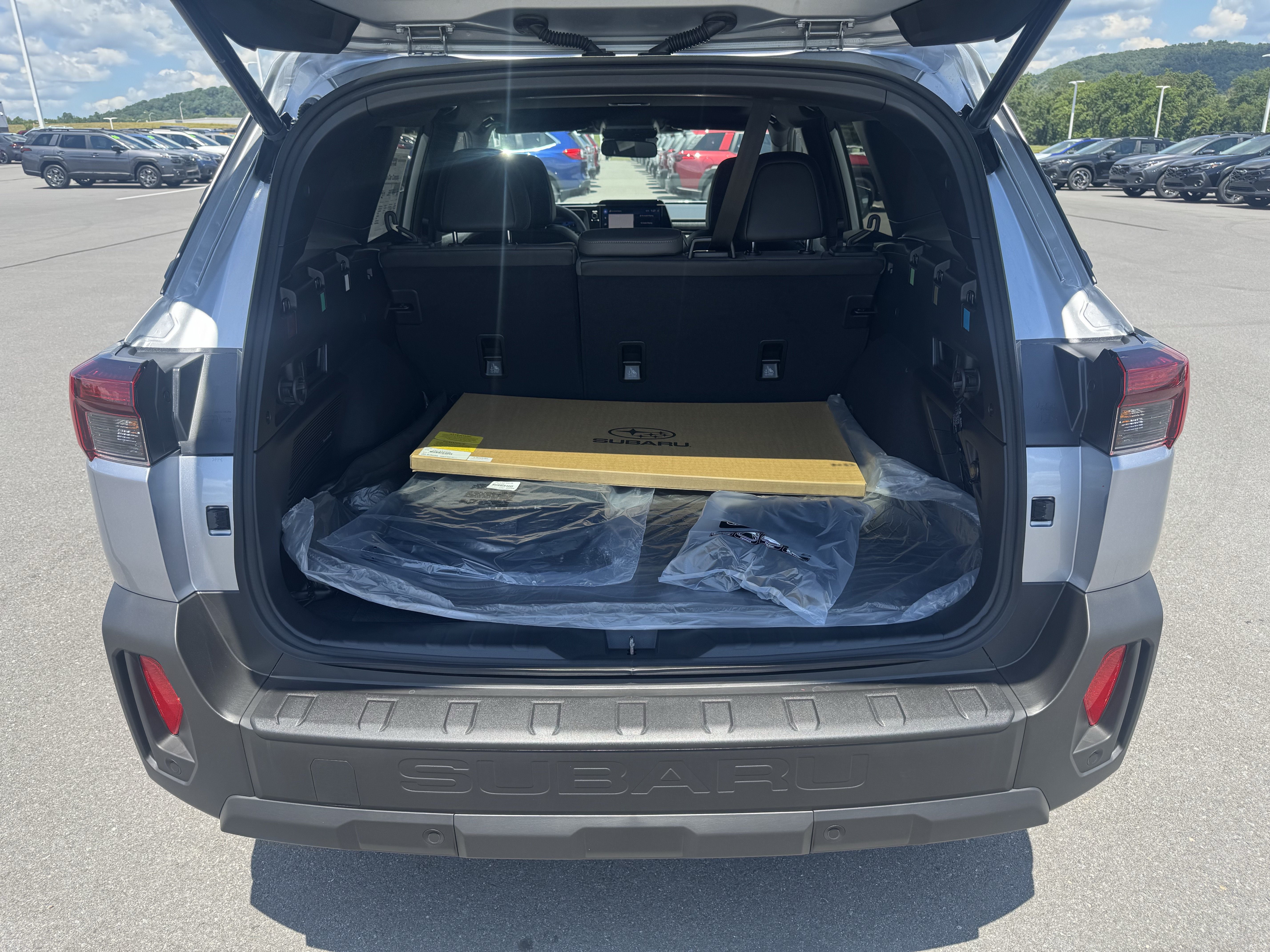 New 2026 Subaru Outback Limited AWD/4WD image 5