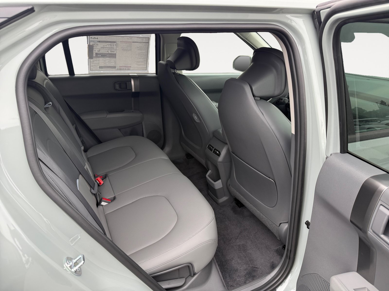 New 2027 Kia EV3 Wind FWD image 18