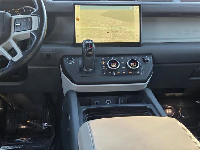 Used 2023 Land Rover Defender 110 X-Dynamic SE image 14
