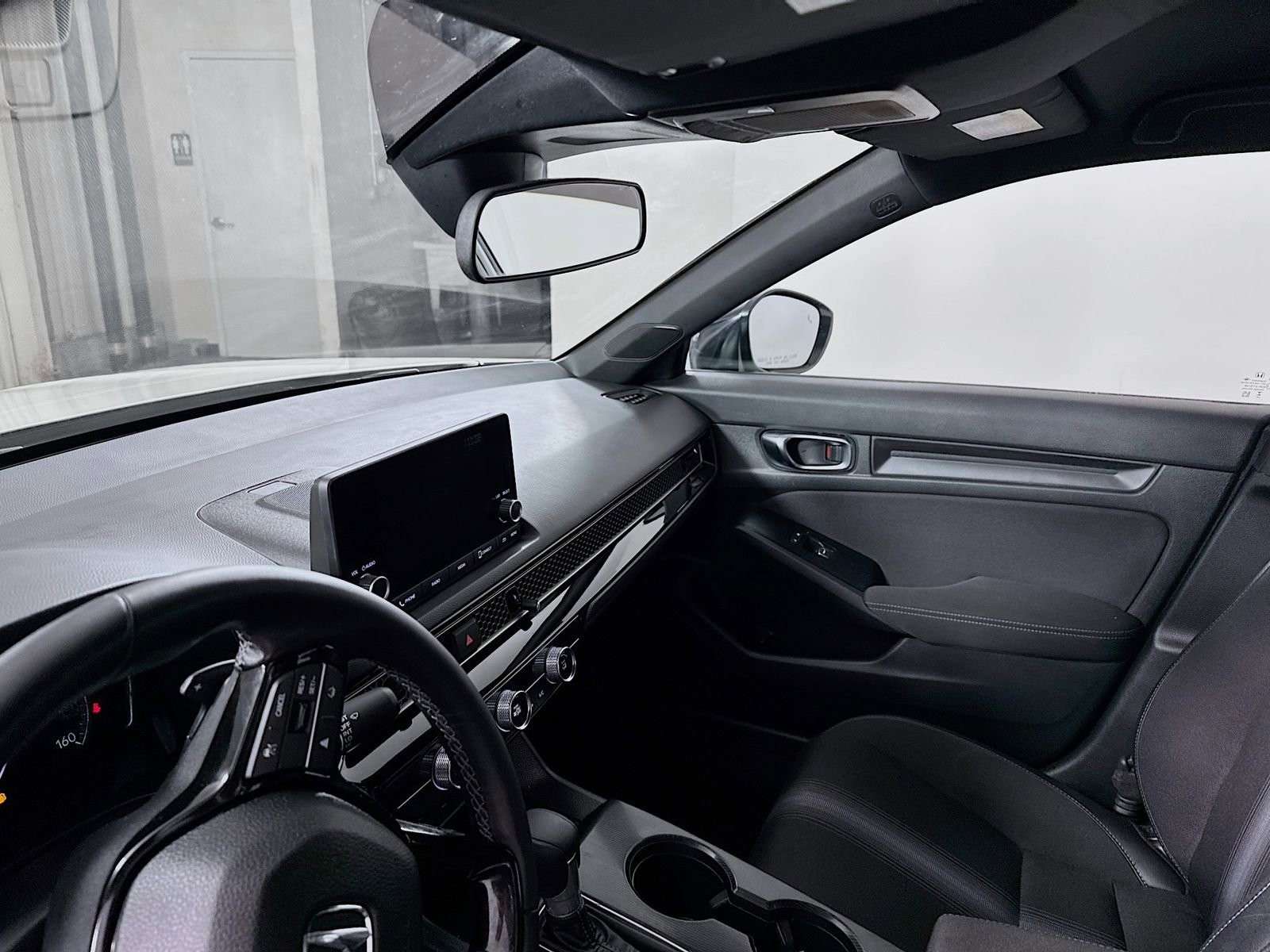 Used 2025 Honda Civic Sport image 6