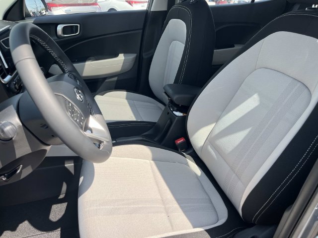 New 2026 Hyundai Venue SEL FWD image 20