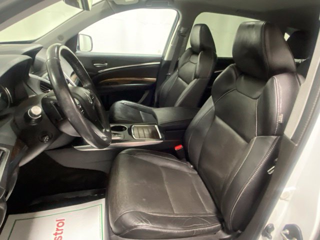 Used 2020 Acura MDX w/ Technology Package AWD/4WD image 11