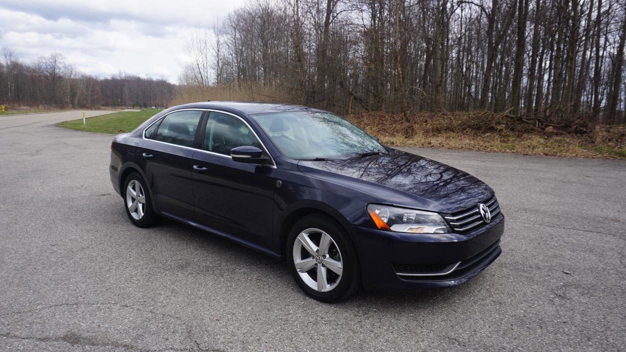 Used 2014 Volkswagen Passat 1.8T Wolfsburg Edition FWD image 1