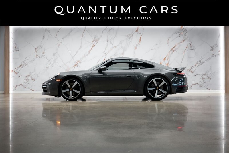 Used 2022 Porsche 911 Carrera 4S AWD/4WD image 4