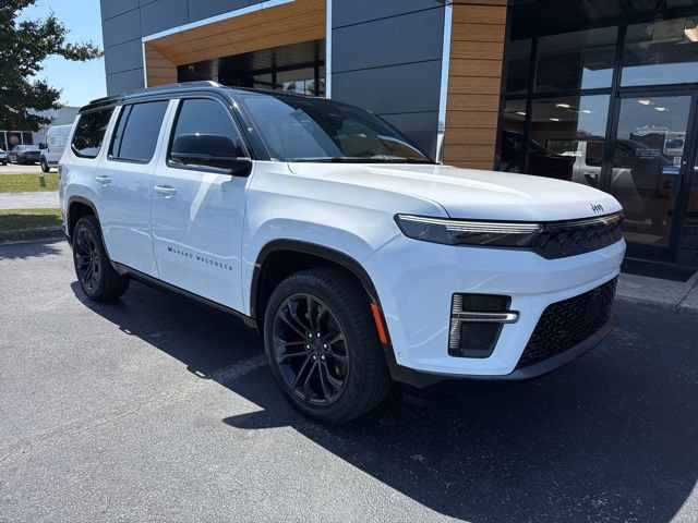 New 2026 Jeep Grand Wagoneer Summit AWD/4WD image 1