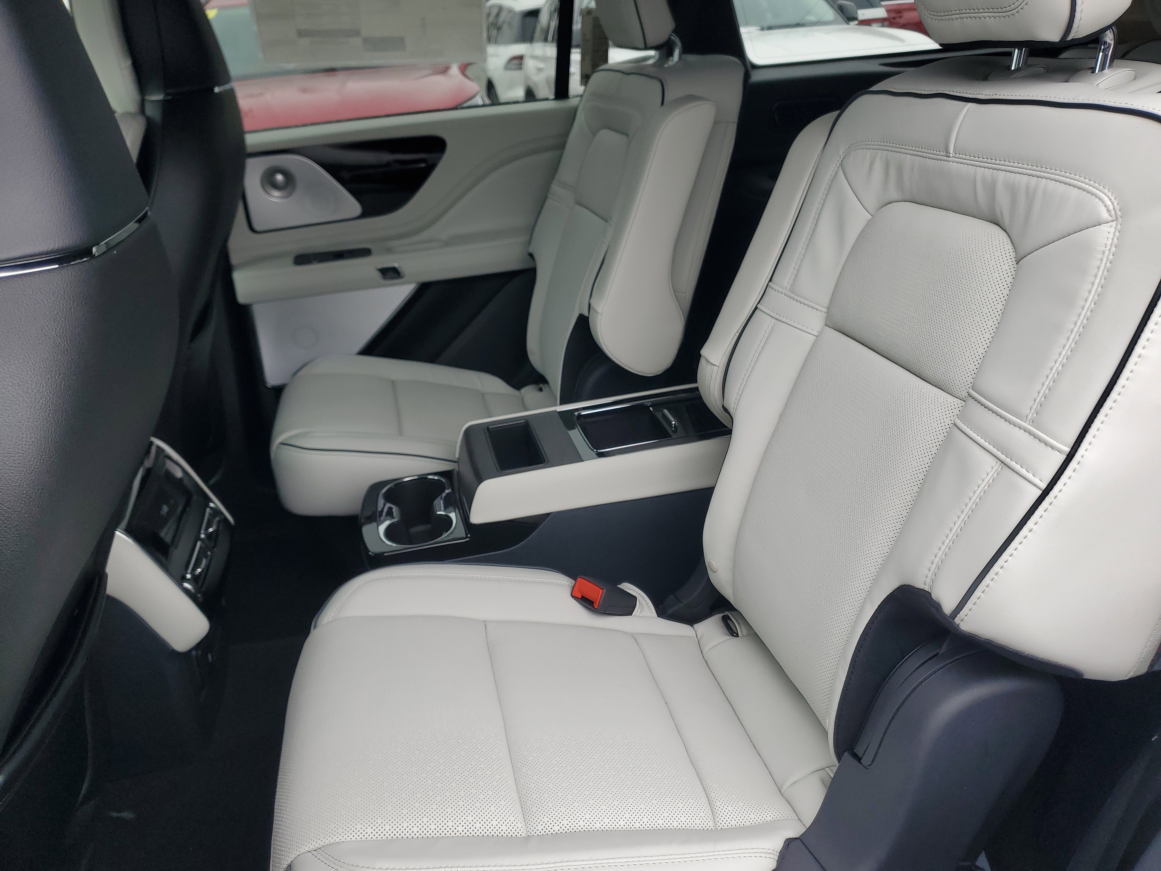 New 2026 Lincoln Aviator Black Label image 26