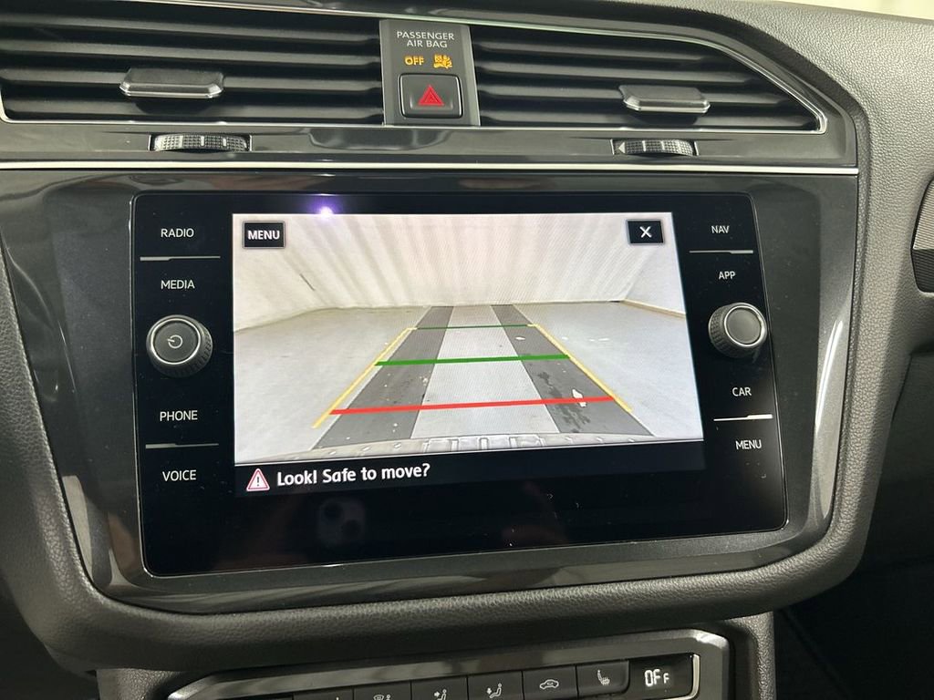 Used 2019 Volkswagen Tiguan SEL Premium AWD/4WD image 15