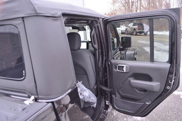 New 2026 Jeep Gladiator Sport image 31