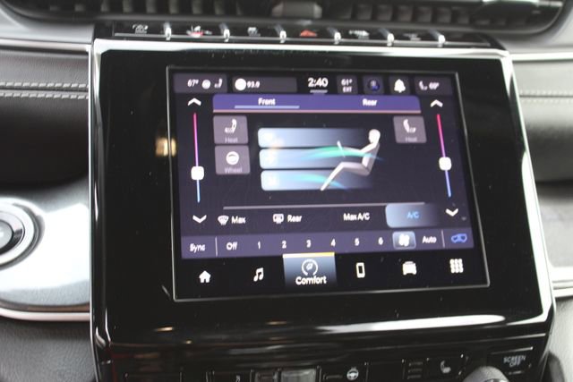 Used 2021 Jeep Grand Cherokee L Laredo image 14