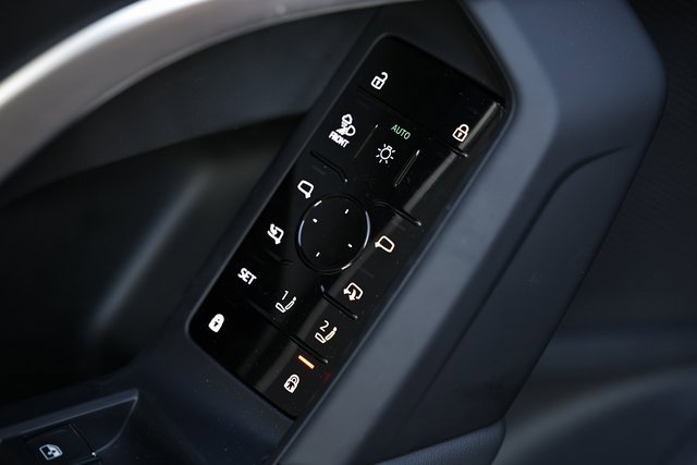 New 2025 Audi Q5 Premium Plus image 16