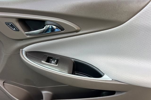 Used 2025 Chevrolet Malibu LT FWD image 19