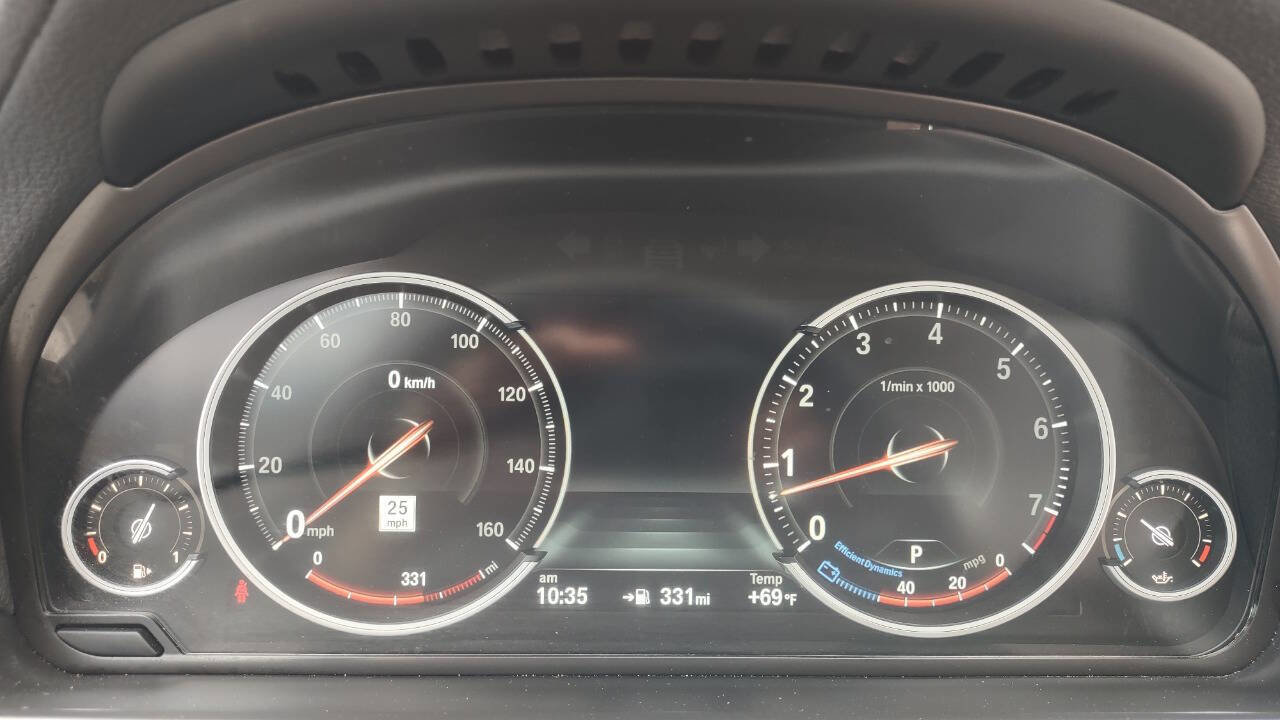 Used 2014 BMW 740Li image 21