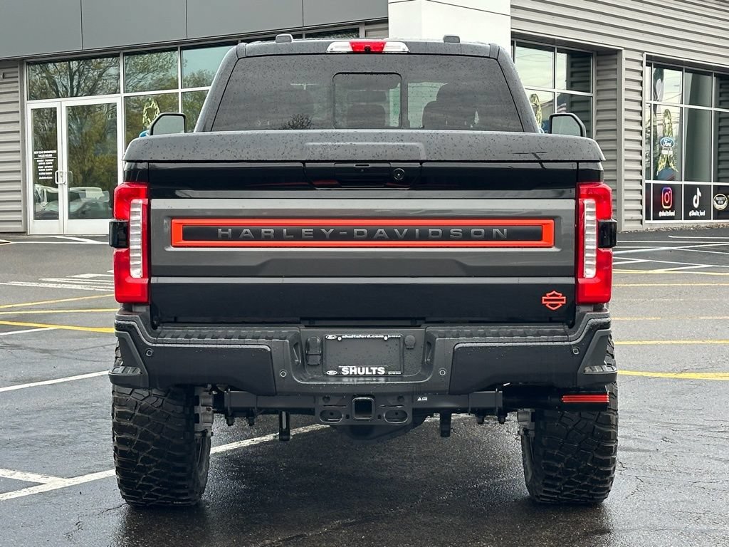 New 2026 Ford F250 Lariat w/ Black Appearance Package AWD/4WD image 4
