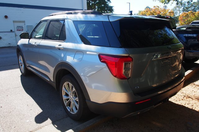 Certified 2024 Ford Explorer XLT w/ Equipment Group 202A AWD/4WD image 5