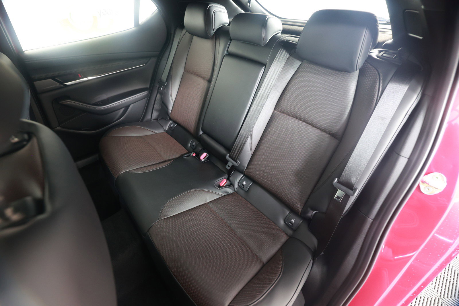 Certified 2025 MAZDA MAZDA3 Hatchback w/Premium Plus Pkg image 25