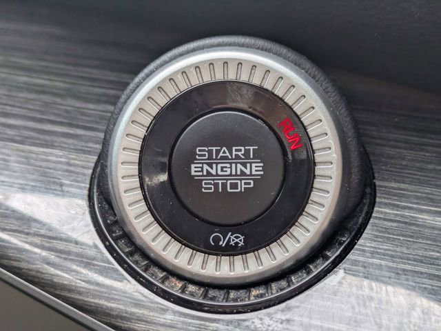 Used 2022 Jeep Wagoneer Series II RWD image 34