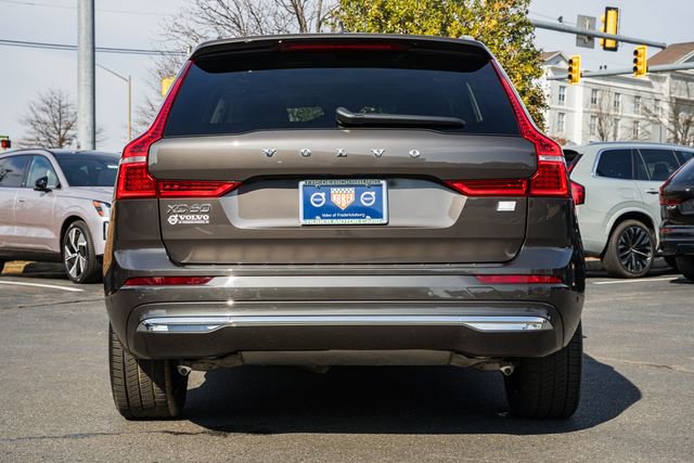Used 2023 Volvo XC60 T8 Plus image 6