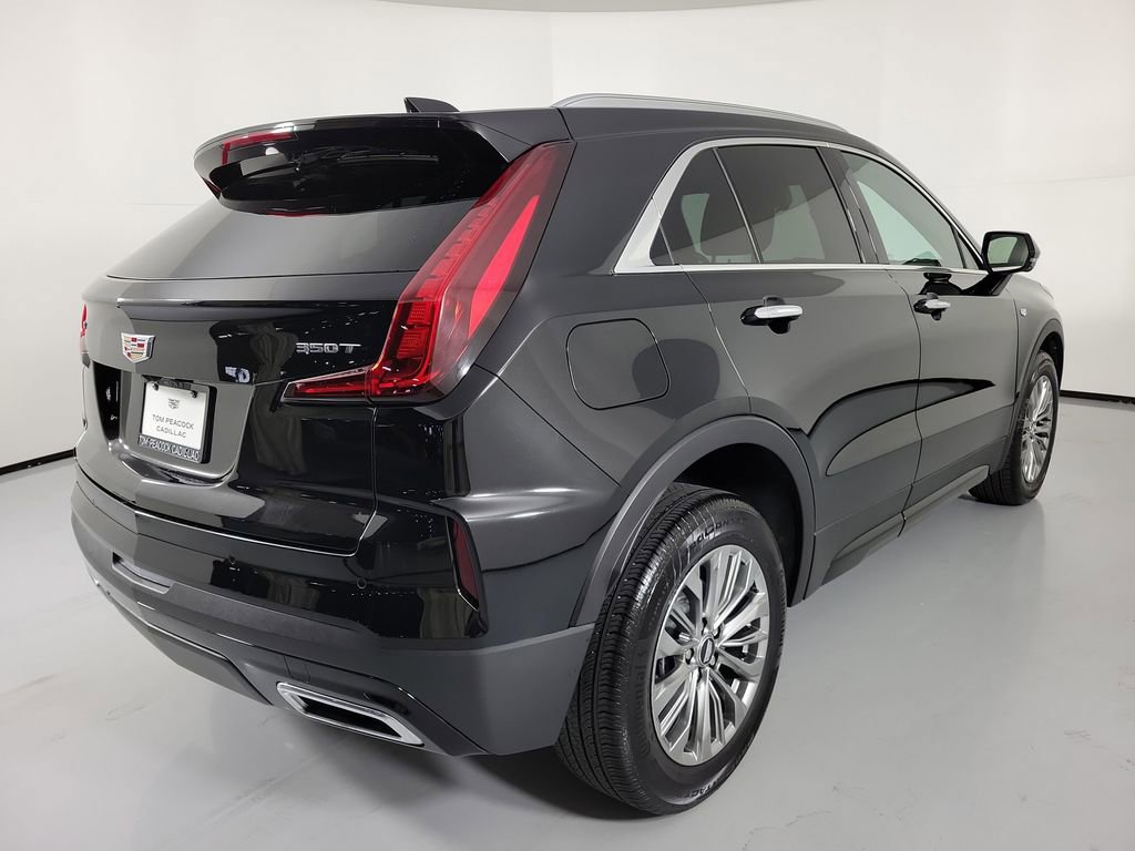 Certified 2025 Cadillac XT4 Premium Luxury image 4