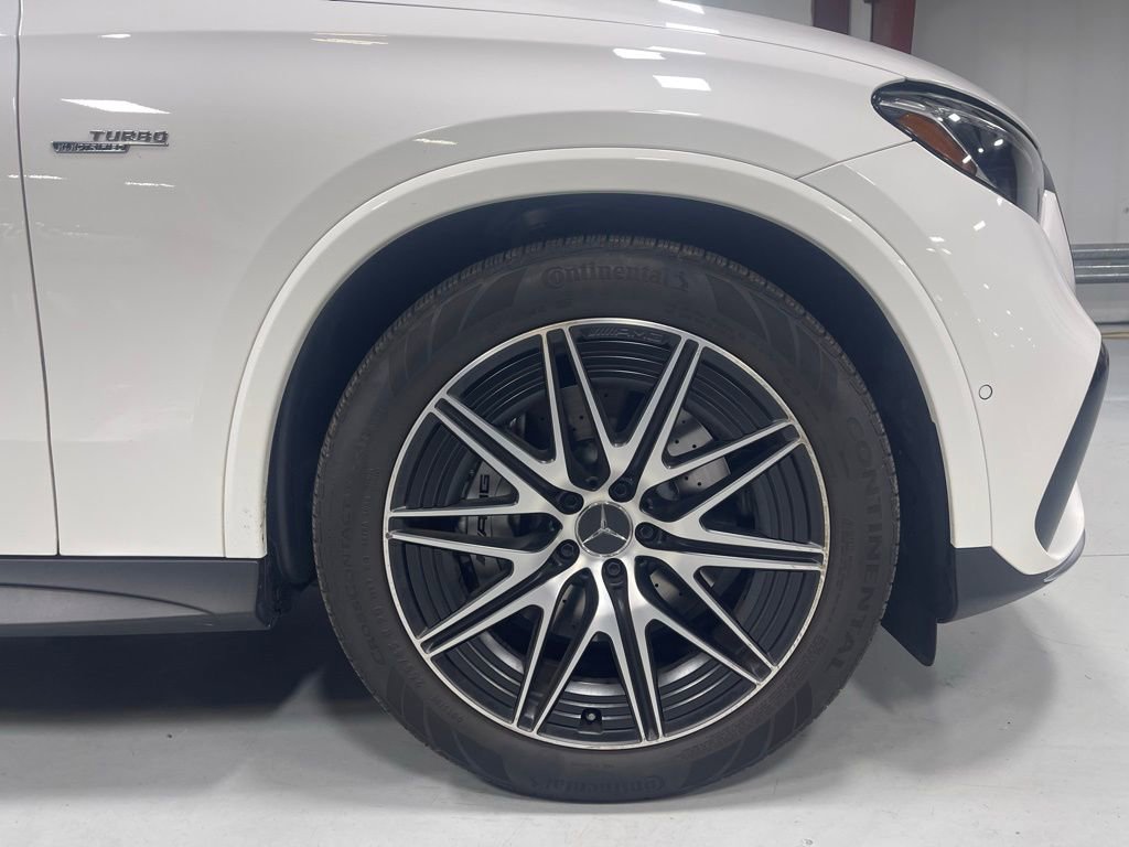 Used 2025 Mercedes-Benz GLC 43 AMG 4MATIC image 16