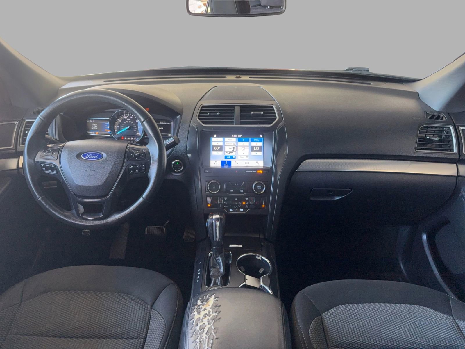 Used 2018 Ford Explorer XLT w/ Equipment Group 201A image 31
