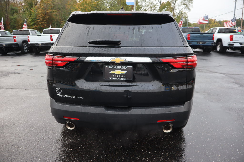 Used 2023 Chevrolet Traverse LS AWD/4WD image 31