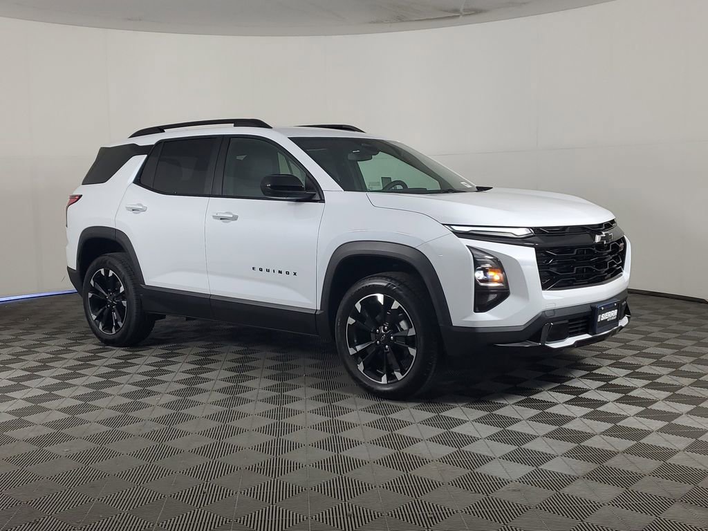 New 2026 Chevrolet Equinox RS FWD image 2