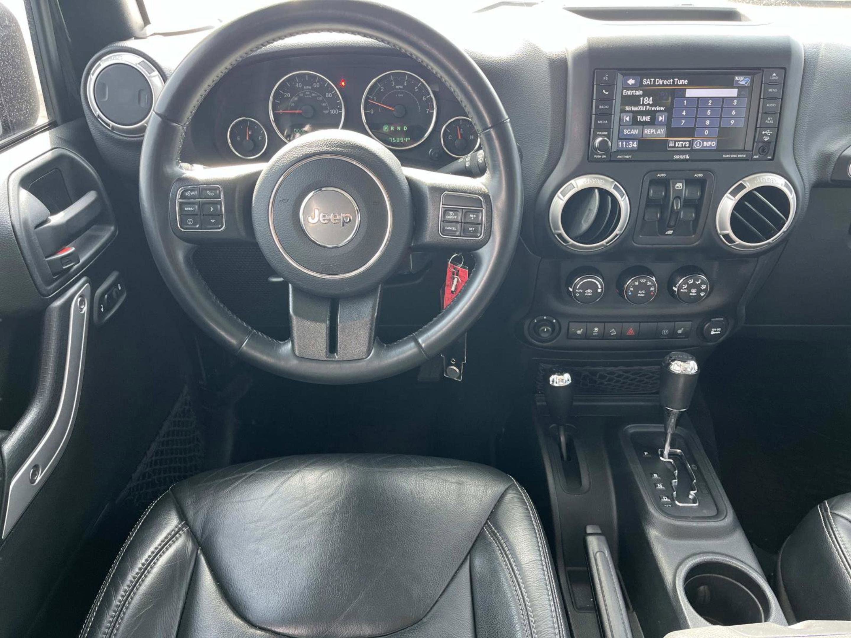 Used 2018 Jeep Wrangler Unlimited Sahara w/ Dual Top Group image 13