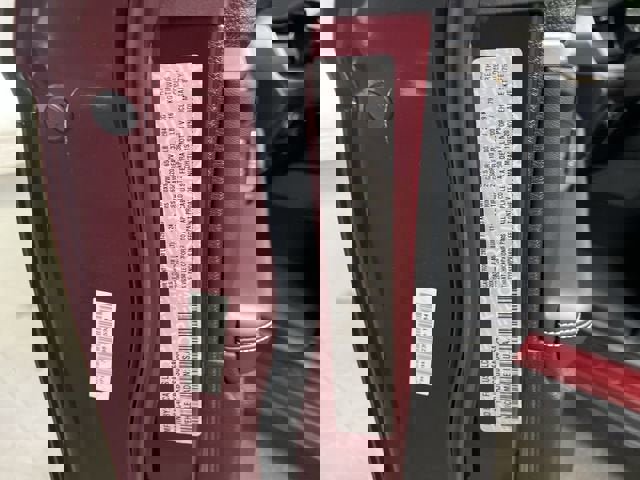 Used 2025 Jeep Grand Cherokee L Limited w/ Black Appearance Package image 35