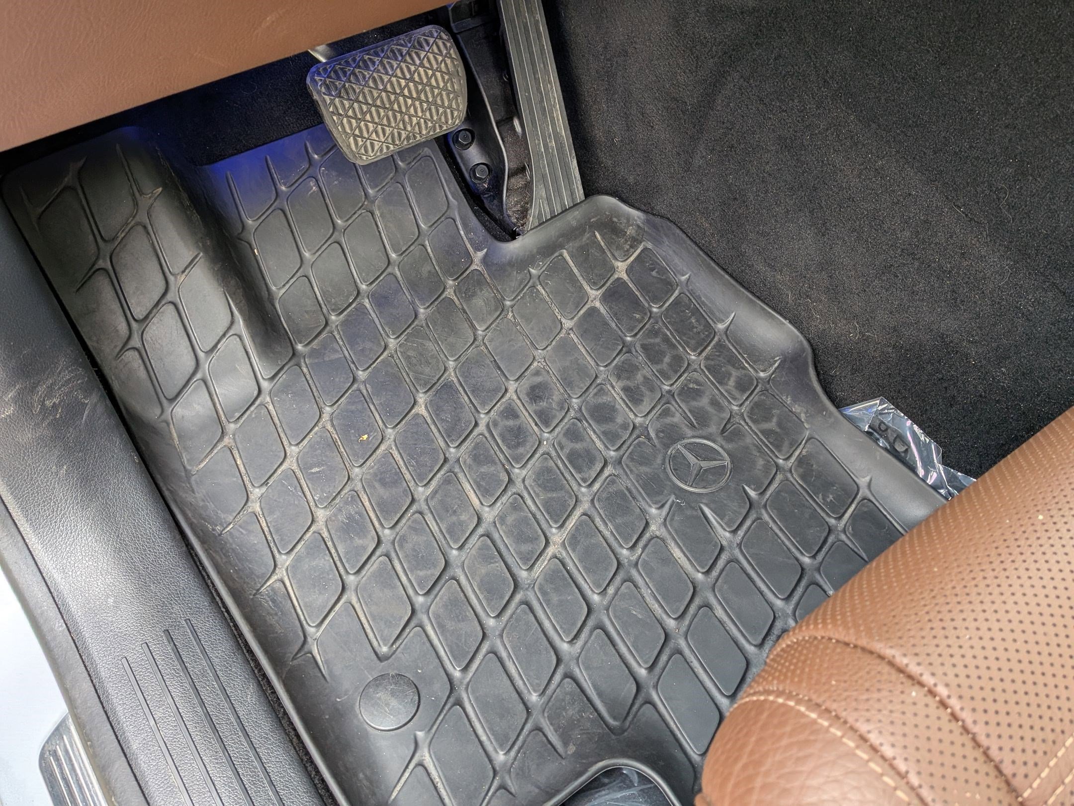 Certified 2025 Mercedes-Benz GLE 450e 4MATIC image 18