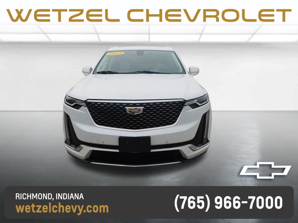 Used 2023 Cadillac XT6 Premium Luxury w/ Technology Package AWD/4WD image 8