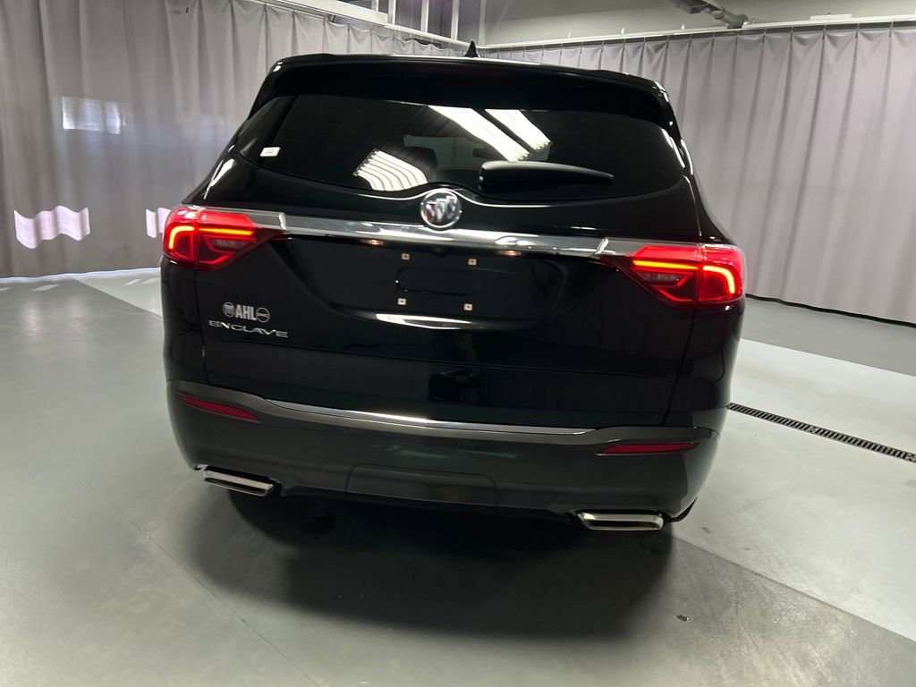 Used 2024 Buick Enclave Essence w/ LPO, Cargo Package image 6