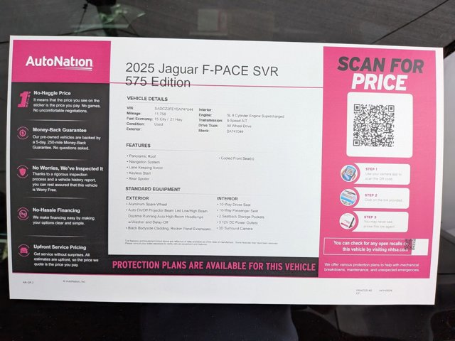 Used 2025 Jaguar F-PACE SVR 575 Edition image 23