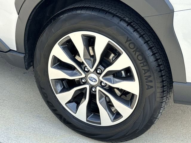 Used 2025 Subaru Outback Touring image 12