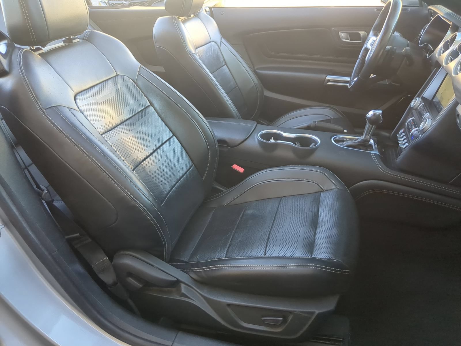 Used 2023 Ford Mustang Premium w/ Equipment Group 201A RWD image 27