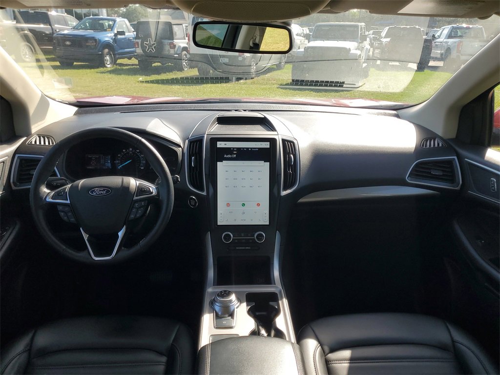 Used 2024 Ford Edge SEL image 26