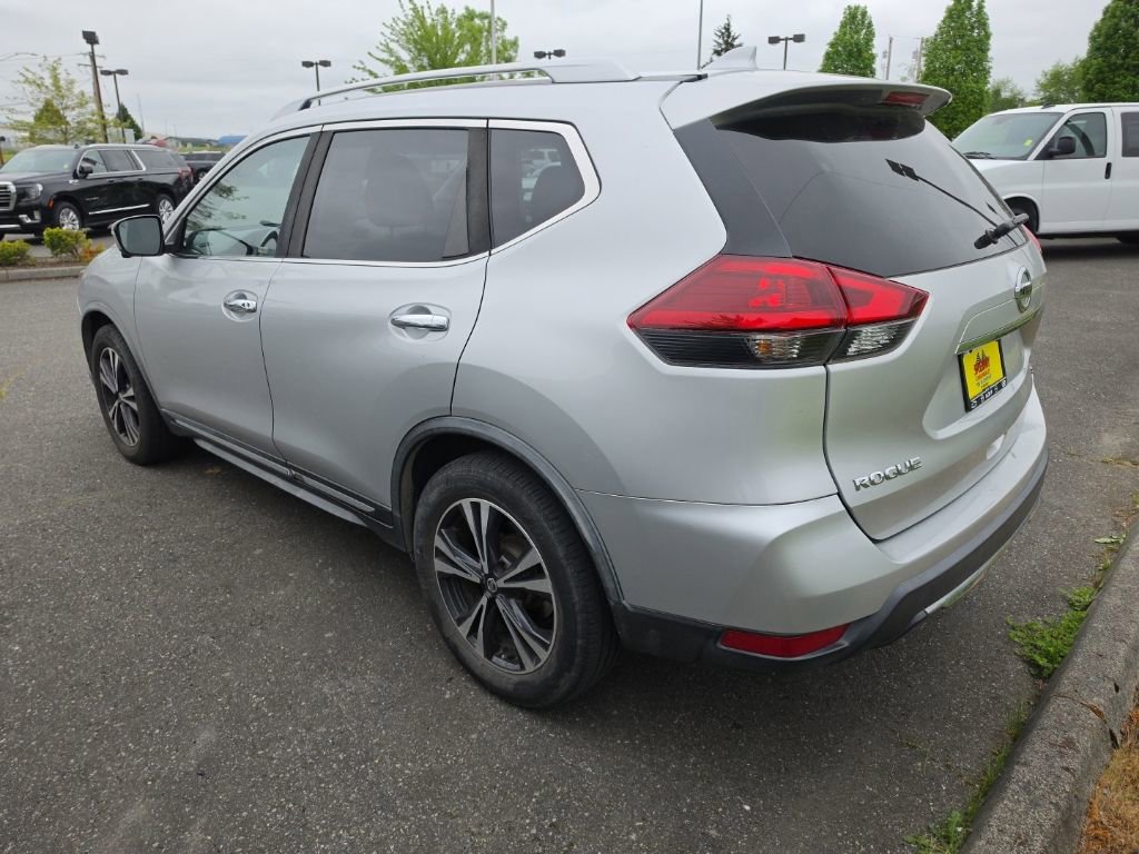 Used 2018 Nissan Rogue SL FWD image 4