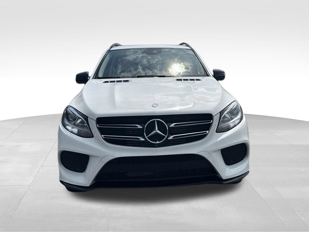 Used 2016 Mercedes-Benz GLE 300d 4MATIC image 2